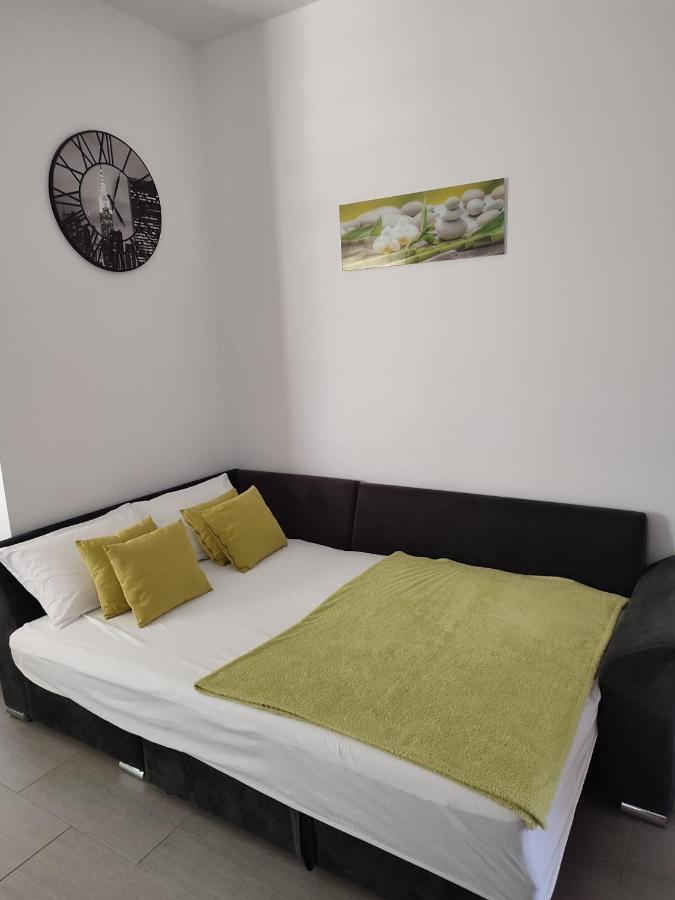 Apartment Sara Kaštela Kültér fotó