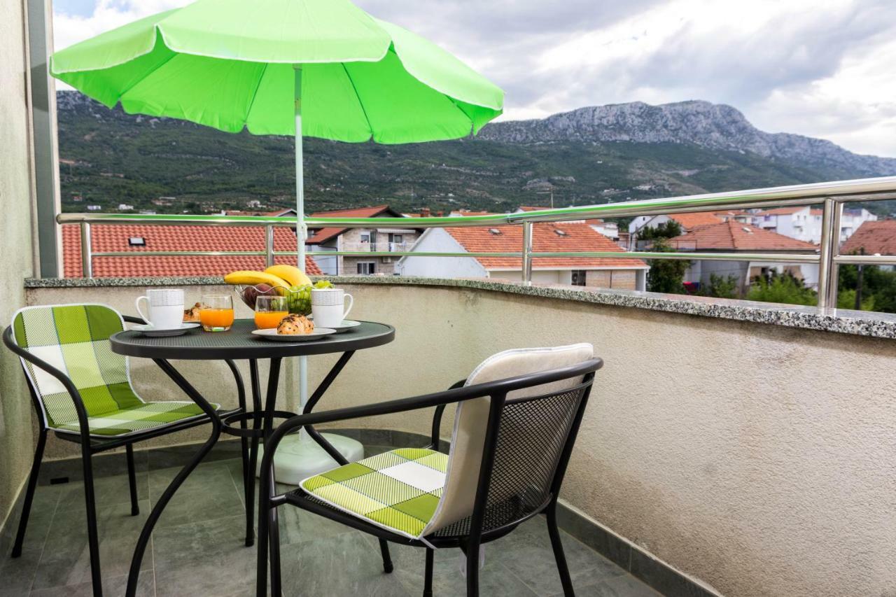 Apartment Sara Kaštela Kültér fotó