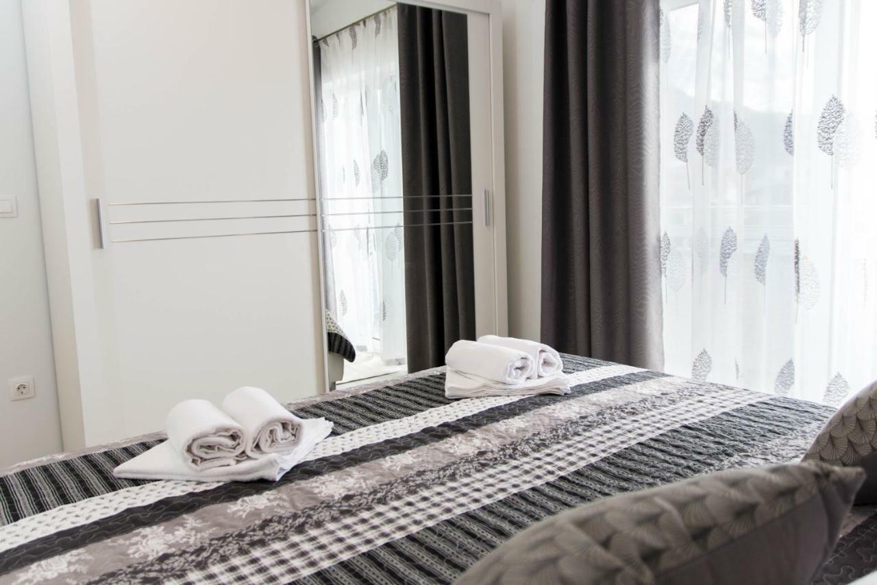 Apartment Sara Kaštela Kültér fotó