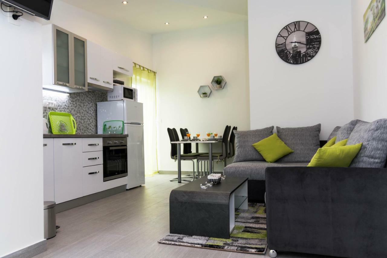 Apartment Sara Kaštela Kültér fotó